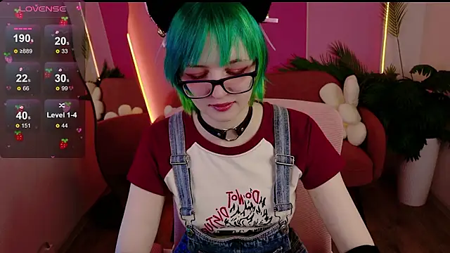 CoralineYoung online show from 02-12-26, 07:25