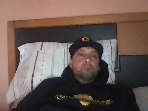 chilenito hot  online show from 10-11-25, 10:58