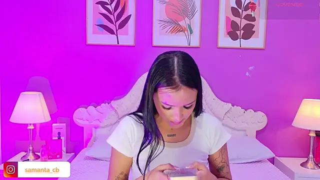 Snapshot of SamantaKane chatting on 02-18-26, 03:57 SamantaKane online show from 02-18-26, 03:57