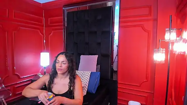 bellarivera  online show from 04-06-26, 06:42