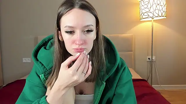 cutienaughtygirl online show from 12-05-25, 09:40