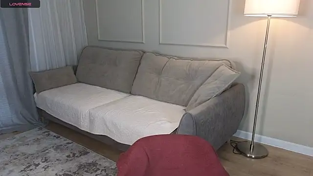 cutienaughtygirl online show from 04-13-26, 07:36