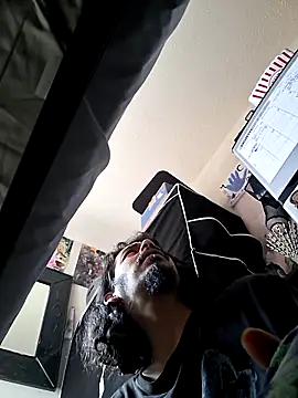 Snapshot of MeTazty294 chatting on 10-01-25, 07:42 MeTazty294 online show from 10-01-25, 07:42