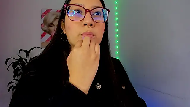 Snapshot of rouse_red chatting on 11-07-25, 07:14 rouse red online show from 11-07-25, 07:14