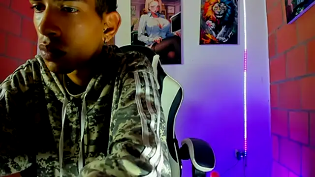 briamhoconor xh online show from 03-08-26, 02:10