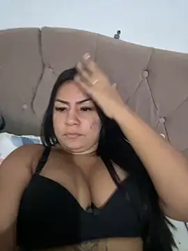 julianamascarada online show from 10-21-25, 12:44