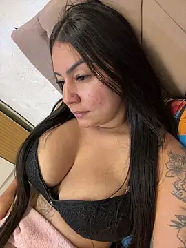 julianamascarada online show from 07-21-26, 12:57