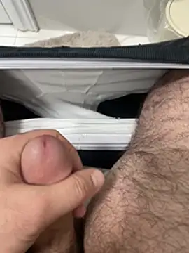 Heros2000 online show from 02-22-26, 01:40