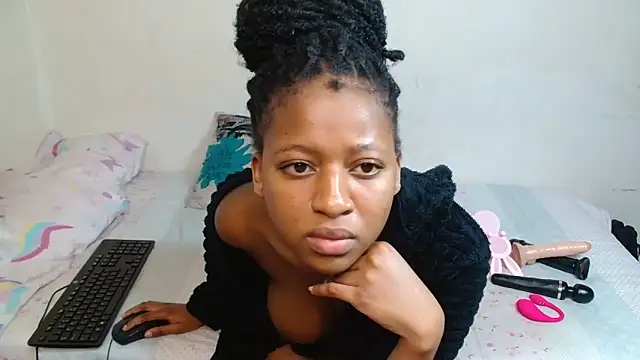 Snapshot of SinfullyForbiddeno7 chatting on 09-26-25, 10:36 SinfullyForbiddeno7 online show from 09-26-25, 10:36