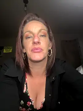 Snapshot of silverbay-456 chatting on 11-14-25, 08:13 silverbay-456 online show from 11-14-25, 08:13