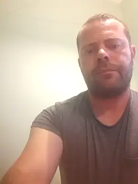 Parejabdsm90 online show from 05-06-26, 12:54