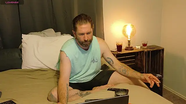 danoo84 online show from 04-08-26, 02:44