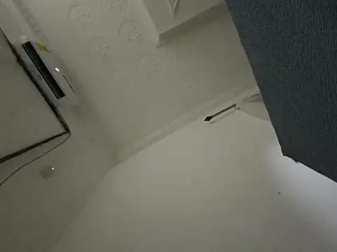 Snapshot of Atta-esi chatting on 11-19-25, 02:44 Atta-esi online show from 11-19-25, 02:44