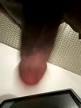 Snapshot of Atta-esi chatting on 11-30-25, 08:24 Atta-esi online show from 11-30-25, 08:24