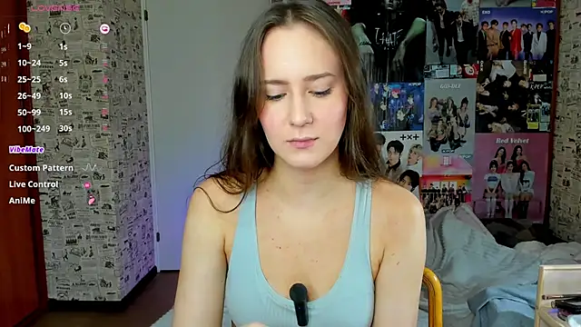 LucyRose3 online show from 09-25-25, 12:31