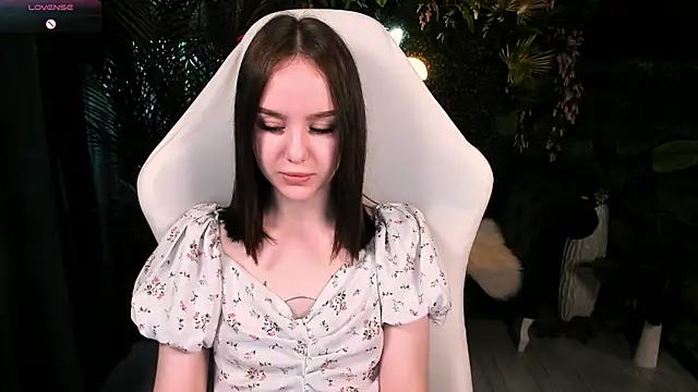 Snapshot of MarySparkle chatting on 10-09-25, 03:26 MarySparkle online show from 10-09-25, 03:26