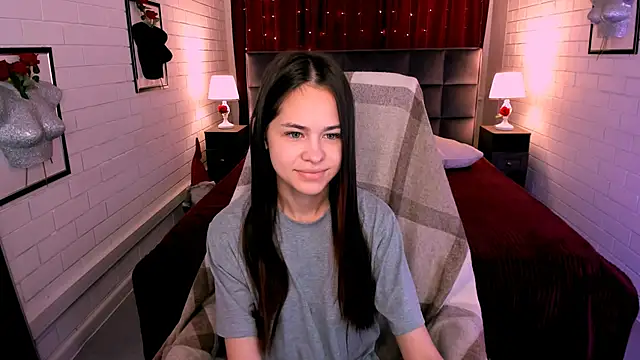 UliaNeer online show from 11-09-25, 05:06