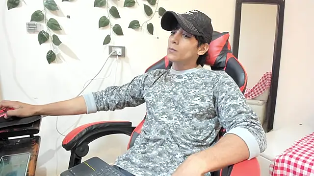 Snapshot of axel_rousse2 chatting on 11-15-25, 09:11 axel rousse2 online show from 11-15-25, 09:11