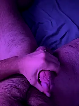 Snapshot of pioca1924 chatting on 10-26-25, 12:27 pioca1924 online show from 10-26-25, 12:27