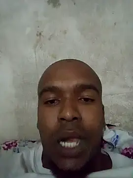 Snapshot of FANTASY_900 chatting on 04-20-26, 07:37 FANTASY 900 online show from 04-20-26, 07:37
