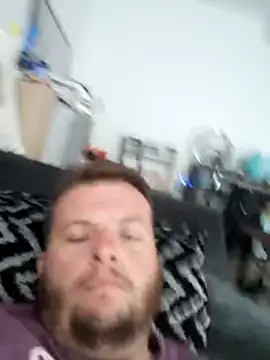 Snapshot of blueeyesss chatting on 07-20-26, 07:33 blueeyesss online show from 07-20-26, 07:33
