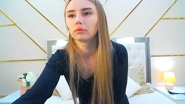 Snapshot of BeatriceAddams chatting on 07-11-26, 09:27 BeatriceAddams online show from 07-11-26, 09:27