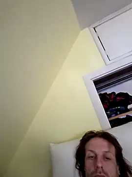 Snapshot of Danny19867 chatting on 11-15-25, 02:46 Danny19867 online show from 11-15-25, 02:46