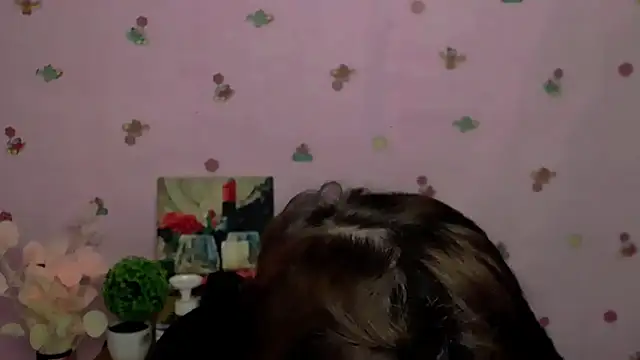 FeelMe   online show from 10-20-25, 06:25