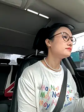 Snapshot of wen521 chatting on 09-16-25, 12:44 wen521 online show from 09-16-25, 12:44