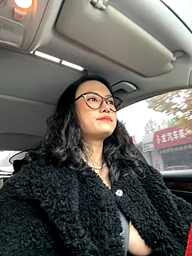 Snapshot of wen521 chatting on 11-11-25, 01:27 wen521 online show from 11-11-25, 01:27