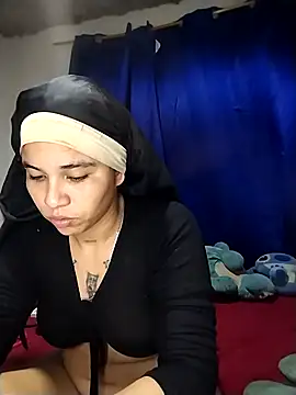 Snapshot of Vale_Nikol21 chatting on 09-29-25, 02:06 Vale Nikol21 online show from 09-29-25, 02:06