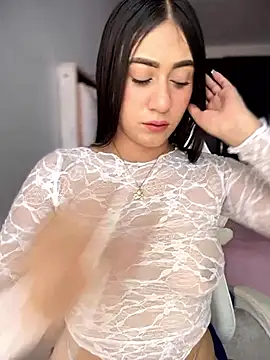 Snapshot of isabela_l chatting on 01-18-26, 06:55 isabela l online show from 01-18-26, 06:55