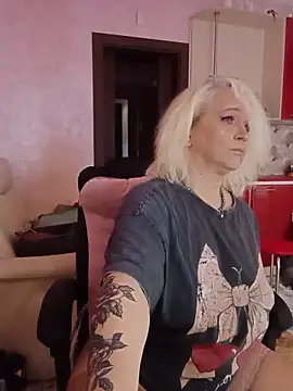 SquirtMilf00 online show from 09-23-25, 02:03