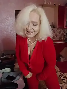 SquirtMilf00 online show from 10-31-25, 02:01