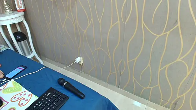 katybrownss online show from 10-10-25, 08:35