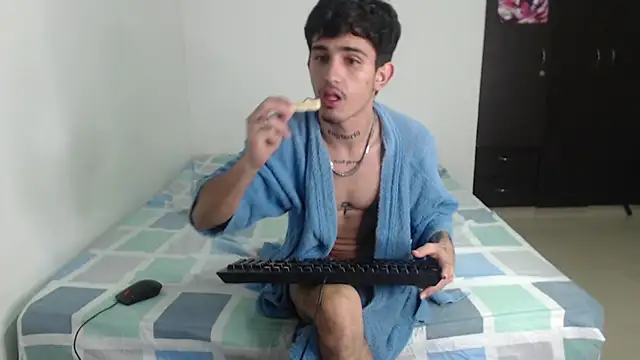 nextboywell1 online show from 11-23-25, 09:20