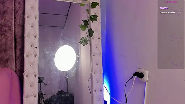  jasmine blush online show from 11-12-25, 01:44