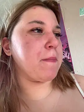 Snapshot of Kemeli008 chatting on 09-25-25, 09:35 Kemeli008 online show from 09-25-25, 09:35