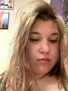 Snapshot of Kemeli008 chatting on 09-28-25, 02:50 Kemeli008 online show from 09-28-25, 02:50