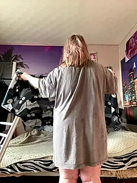 Snapshot of Kemeli008 chatting on 10-08-25, 10:57 Kemeli008 online show from 10-08-25, 10:57