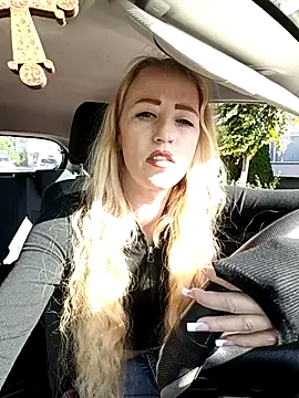 Snapshot of DeeA_Blondy chatting on 09-14-25, 07:29 DeeA Blondy online show from 09-14-25, 07:29