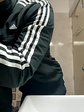 Snapshot of Atngt_69 chatting on 11-15-25, 04:58 Atngt 69 online show from 11-15-25, 04:58