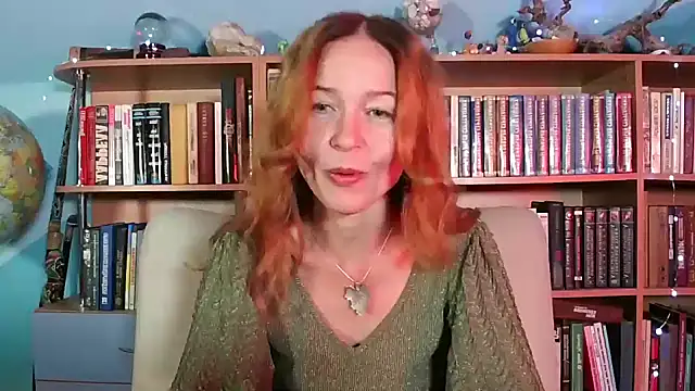 Snapshot of Foxilady357 chatting on 09-26-25, 02:21 Foxilady357 online show from 09-26-25, 02:21