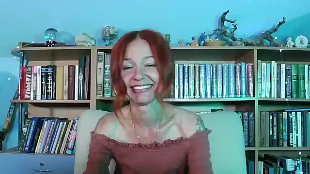 Snapshot of Foxilady357 chatting on 07-14-26, 04:45 Foxilady357 online show from 07-14-26, 04:45