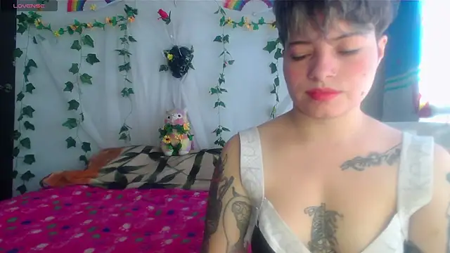 Mitsuha gate online show from 01-07-26, 02:41