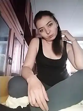 Snapshot of Viktoriia27 chatting on 04-13-26, 03:50 Viktoriia27 online show from 04-13-26, 03:50