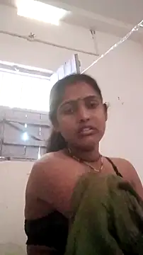 Snapshot of Guriya0076 chatting on 04-27-26, 12:41 Guriya0076 online show from 04-27-26, 12:41