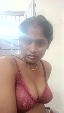 Snapshot of Guriya0076 chatting on 05-26-26, 11:39 Guriya0076 online show from 05-26-26, 11:39