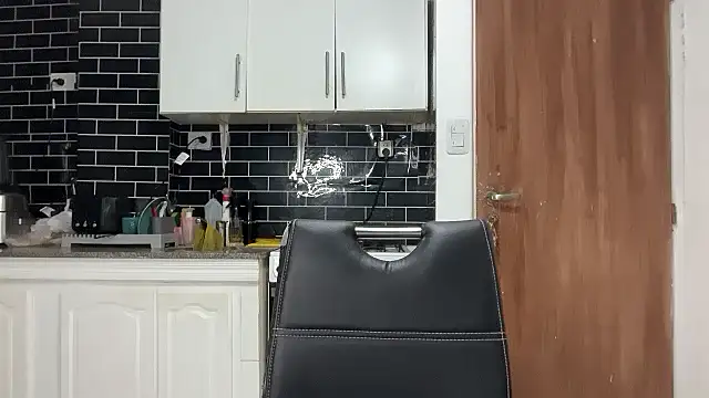 MUSCLEANGEL1 online show from 03-16-26, 02:21