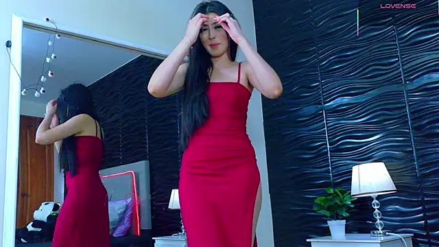 Snapshot of Ambar_Bull chatting on 10-18-25, 12:06 Ambar Bull online show from 10-18-25, 12:06